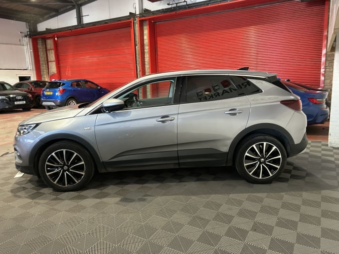 2025 Vauxhall Grandland X