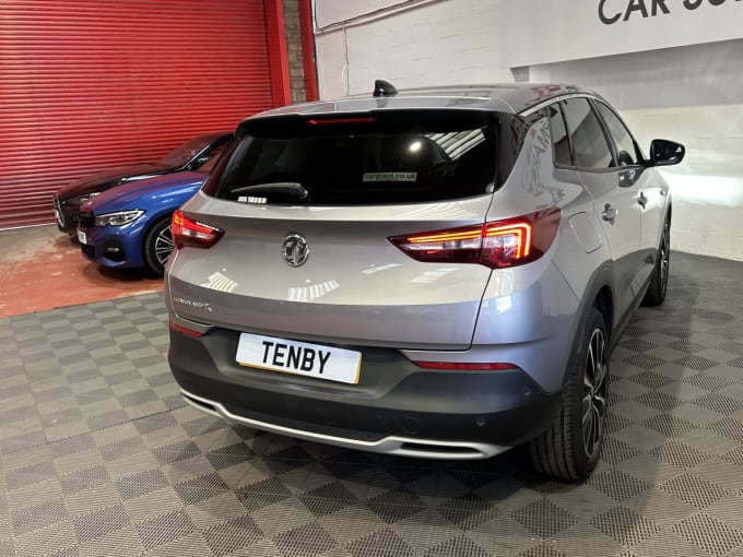 2025 Vauxhall Grandland X