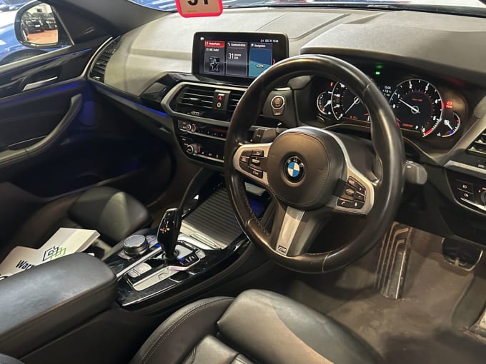 2025 BMW X4