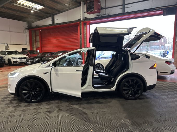 2025 Tesla Model X