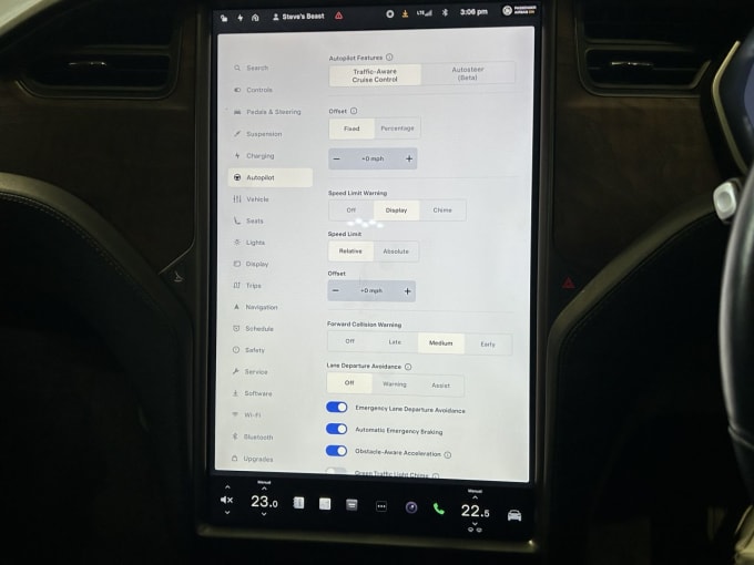 2025 Tesla Model X