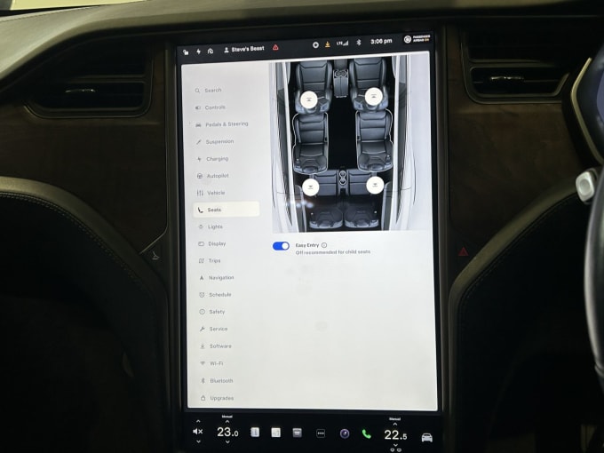 2025 Tesla Model X