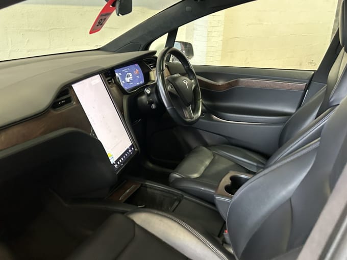 2025 Tesla Model X