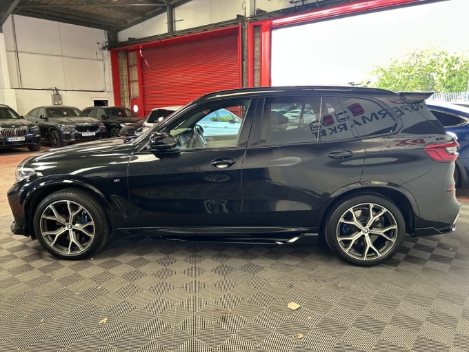 2025 BMW X5