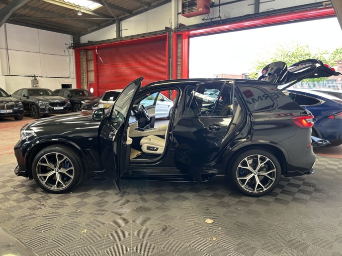 2025 BMW X5