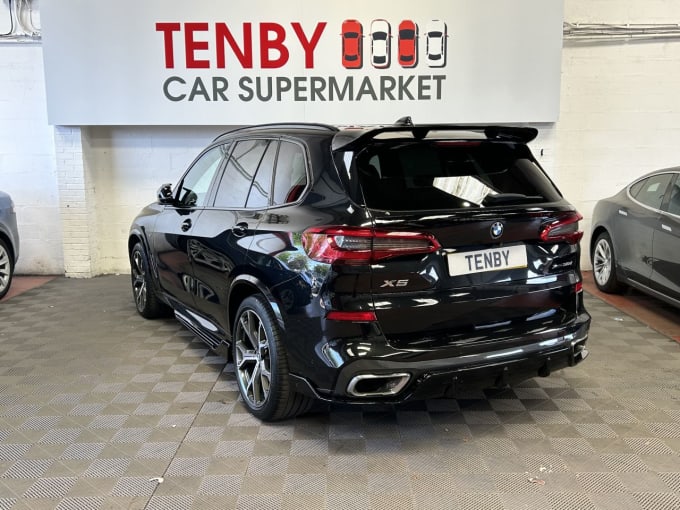 2025 BMW X5