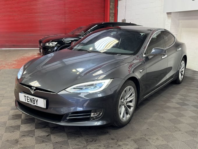 2025 Tesla Model S