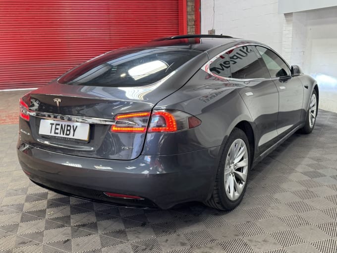 2025 Tesla Model S