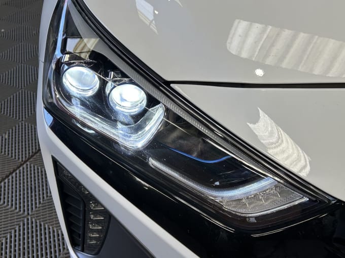 2025 Hyundai Ioniq