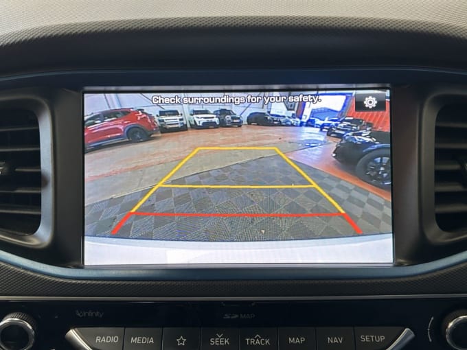 2025 Hyundai Ioniq