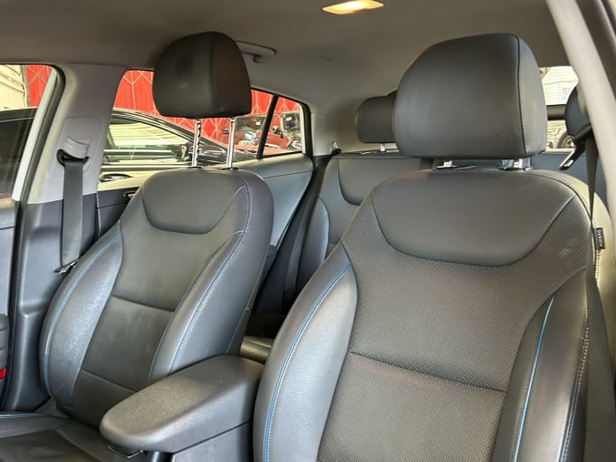 2025 Hyundai Ioniq