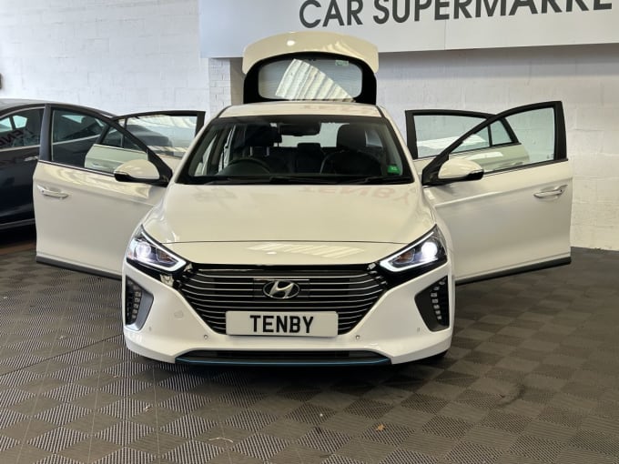 2025 Hyundai Ioniq