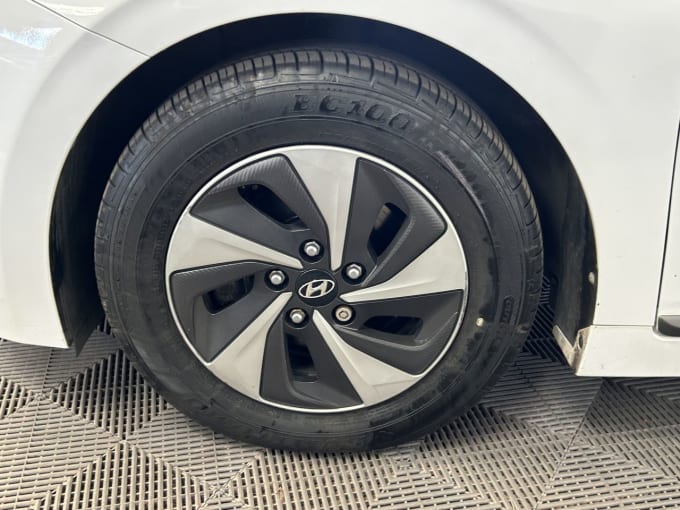 2025 Hyundai Ioniq