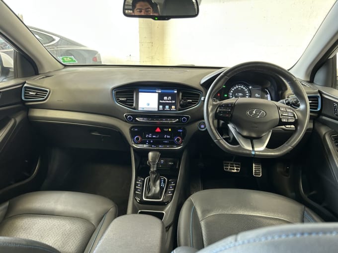 2025 Hyundai Ioniq