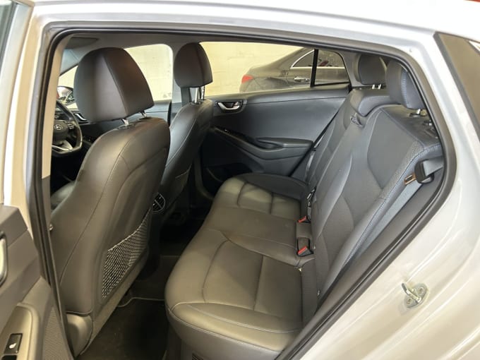 2025 Hyundai Ioniq