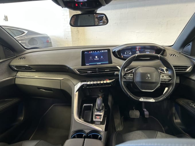 2025 Peugeot 3008