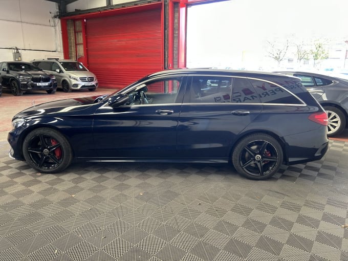2025 Mercedes-benz C-class