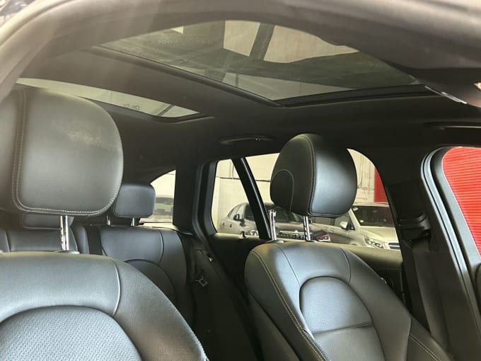 2025 Mercedes-benz C-class