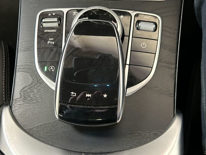 2025 Mercedes-benz C-class