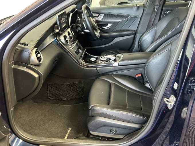 2025 Mercedes-benz C-class