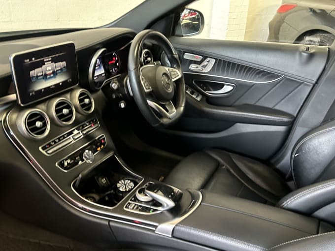 2025 Mercedes-benz C-class