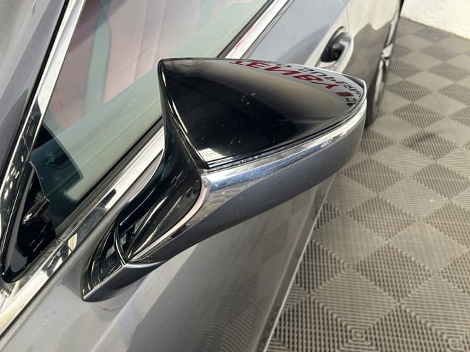 2025 Lexus Es