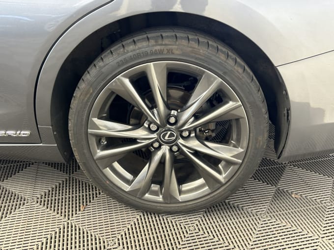 2025 Lexus Es