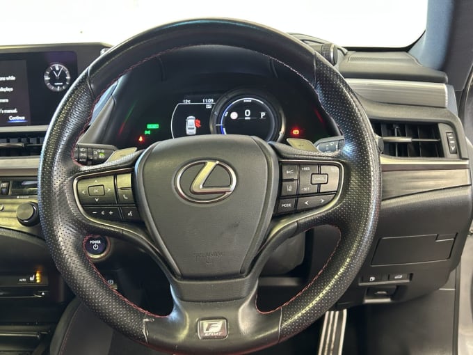 2025 Lexus Es