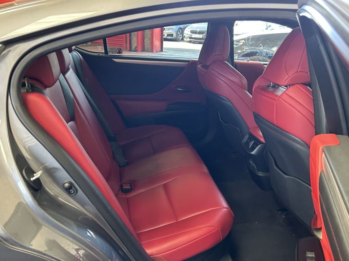 2025 Lexus Es
