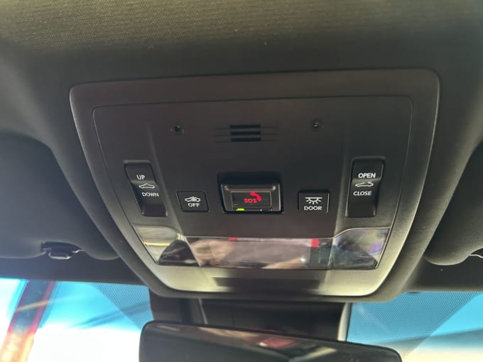 2025 Lexus Es