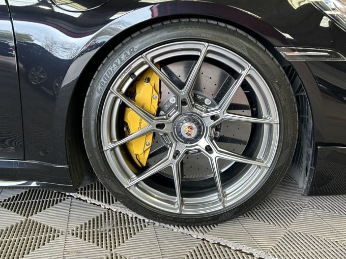 2025 Porsche 911
