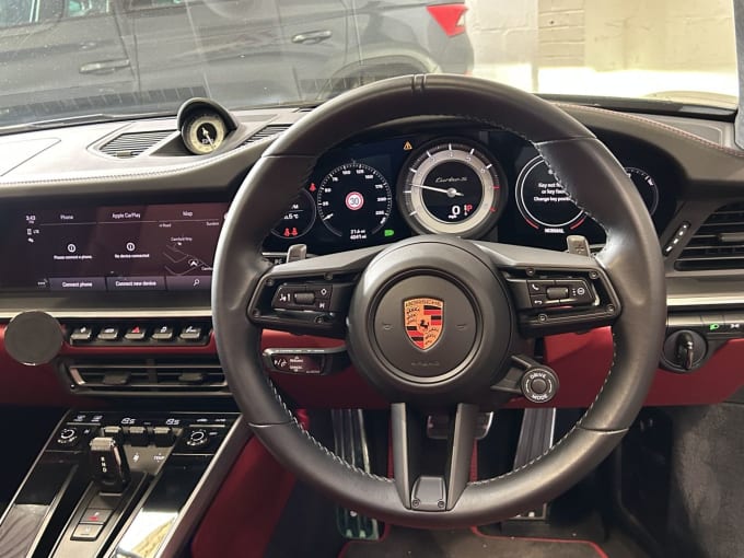 2025 Porsche 911