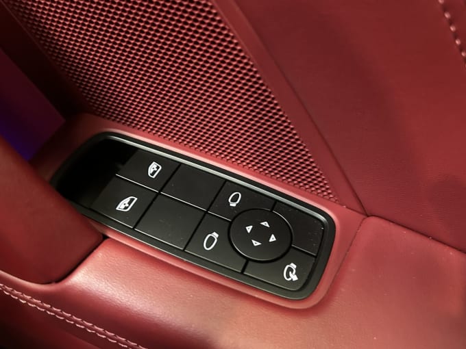 2025 Porsche 911