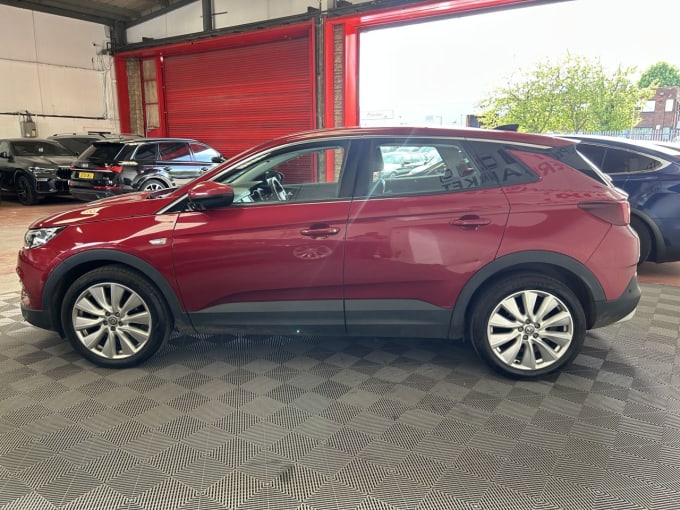 2025 Vauxhall Grandland X