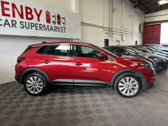 2025 Vauxhall Grandland X