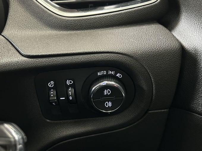 2025 Vauxhall Grandland X