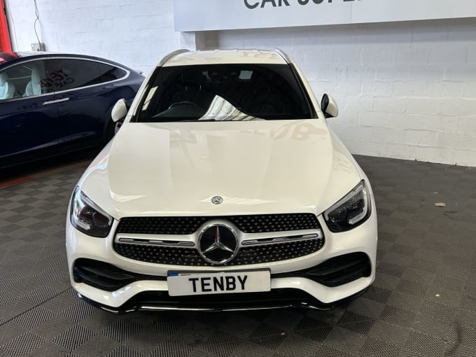 2025 Mercedes-benz Glc