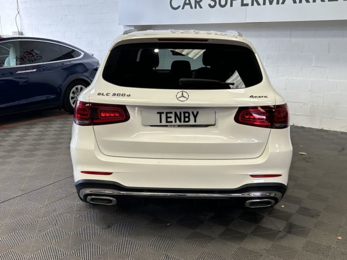 2025 Mercedes-benz Glc