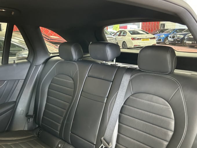 2025 Mercedes-benz Glc