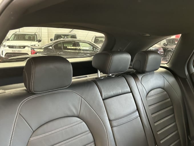 2025 Mercedes-benz Glc