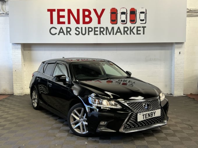2025 Lexus Ct