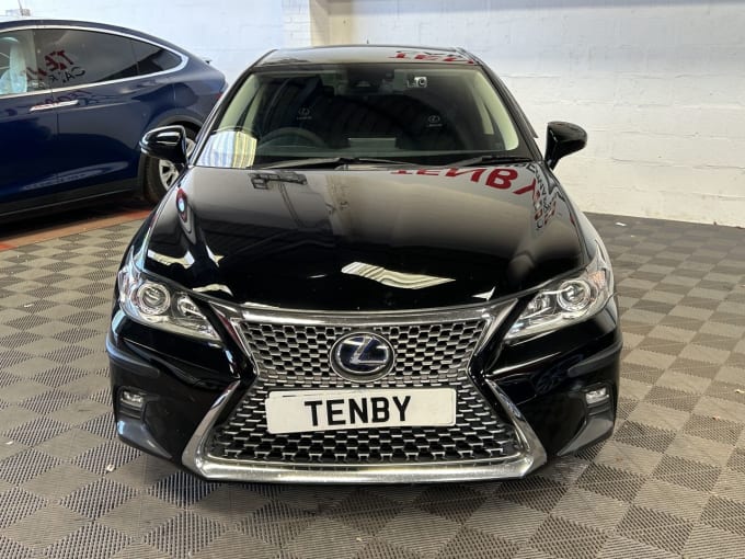 2025 Lexus Ct