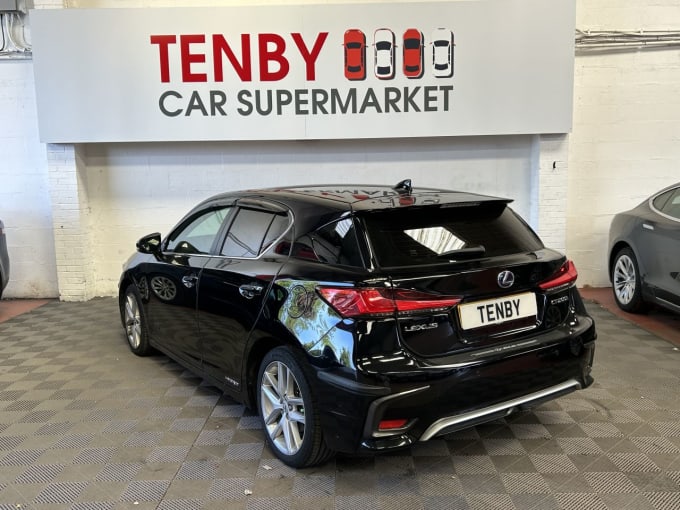 2025 Lexus Ct