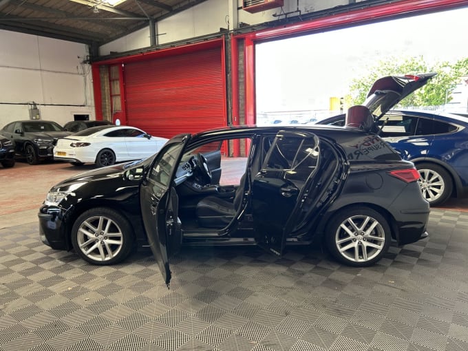 2025 Lexus Ct