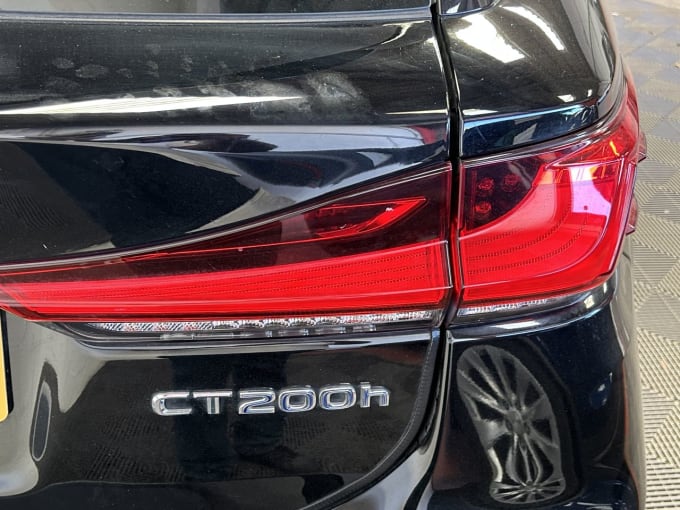 2025 Lexus Ct