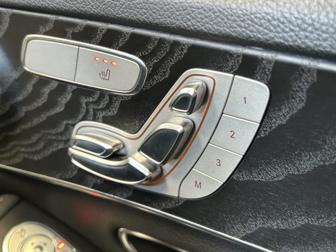 2025 Mercedes-benz C-class