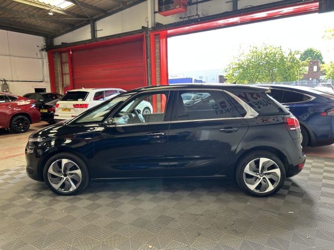 2025 Citroen C4 Picasso