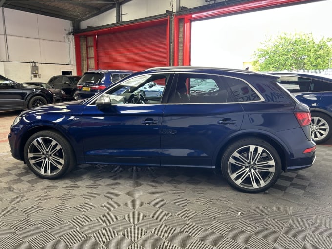 2025 Audi Sq5