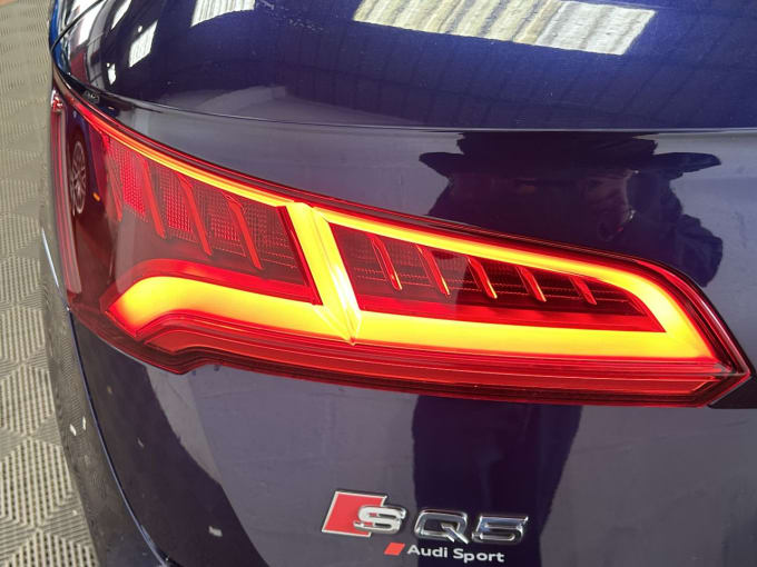 2025 Audi Sq5