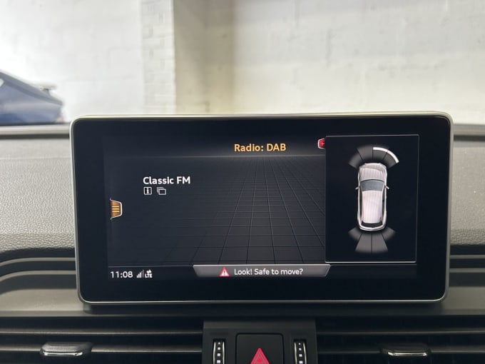 2025 Audi Sq5